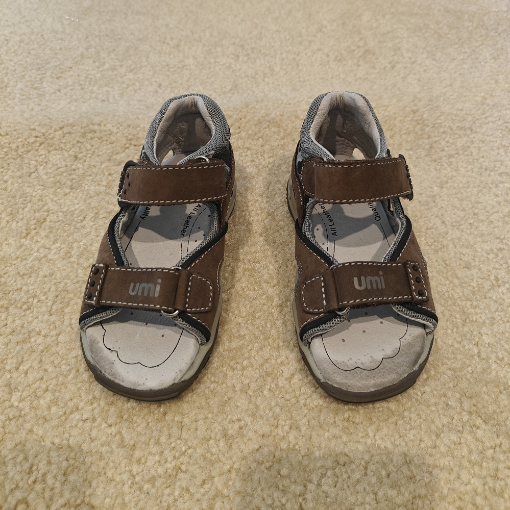 Umi Boy Sandals